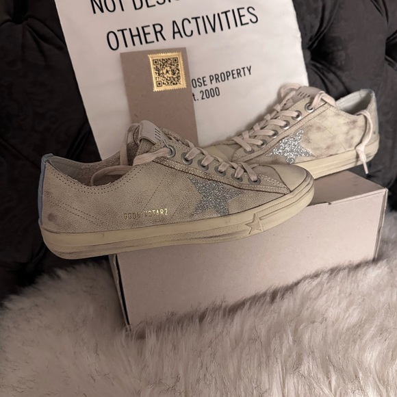 Authentic Golden Goose limited edition - Picture 7 of 16